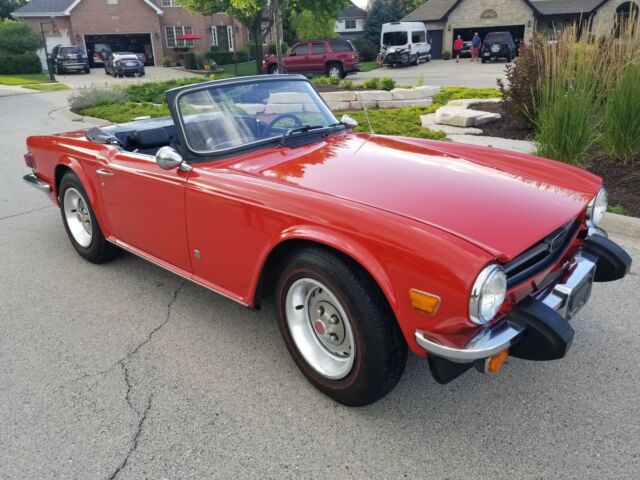 Triumph TR-6 1976 image number 2