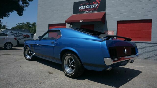 Ford Mustang 1970 image number 17