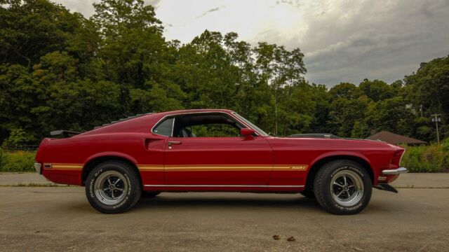 Ford Mustang 1969 image number 10