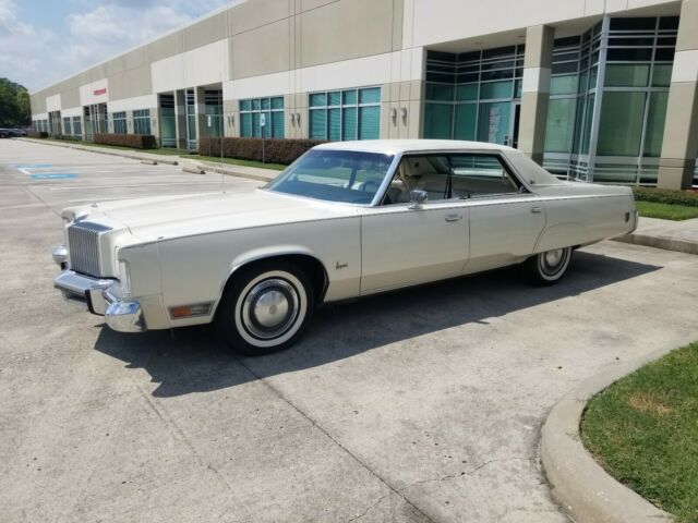 Chrysler Imperial 1975 image number 29