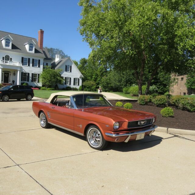 Ford Mustang 1966 image number 10