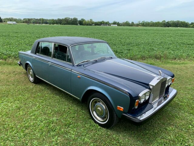 Rolls-Royce Silver Shadow 1975 image number 35