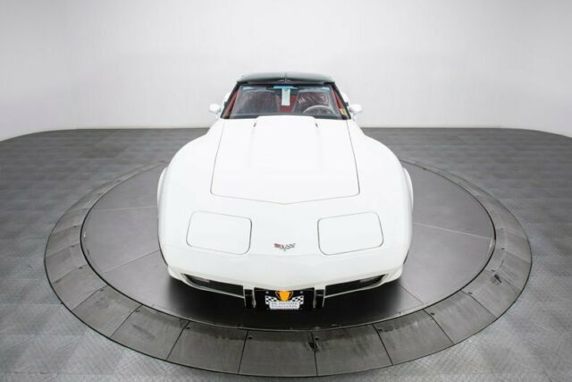 Chevrolet Corvette 1979 image number 15