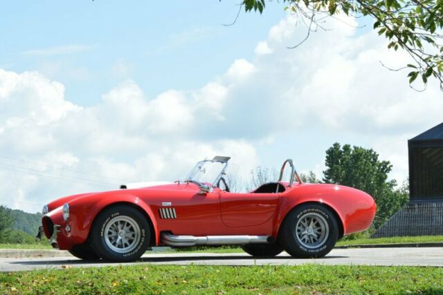 Superformance Cobra MkIII 1965 image number 38