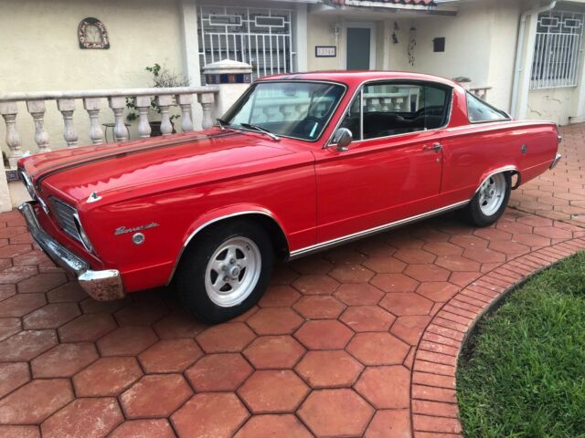 Plymouth Barracuda 1966 image number 0