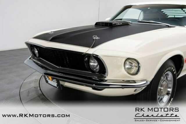 Ford Mustang 1969 image number 10