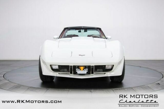 Chevrolet Corvette 1979 image number 14