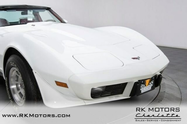 Chevrolet Corvette 1979 image number 16