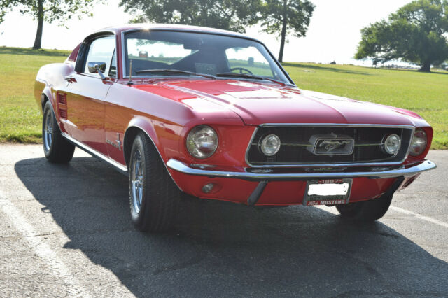 Ford Mustang 1967 image number 30