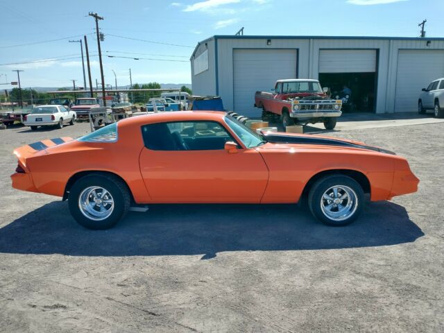 Chevrolet Camaro 1978 image number 2