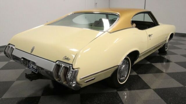 Oldsmobile Cutlass 1970 image number 13