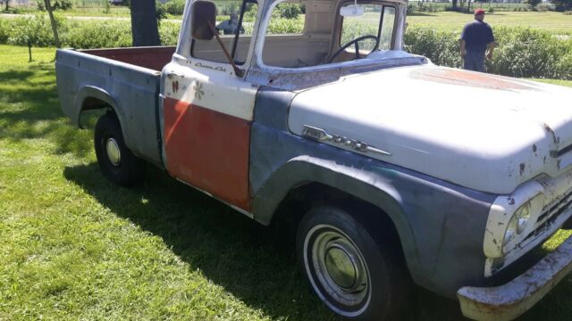 Ford F-100 1960 image number 24