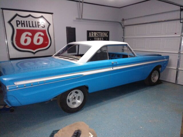 Mercury Comet 1964 image number 0