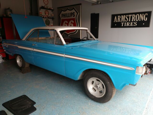 Mercury Comet 1964 image number 1