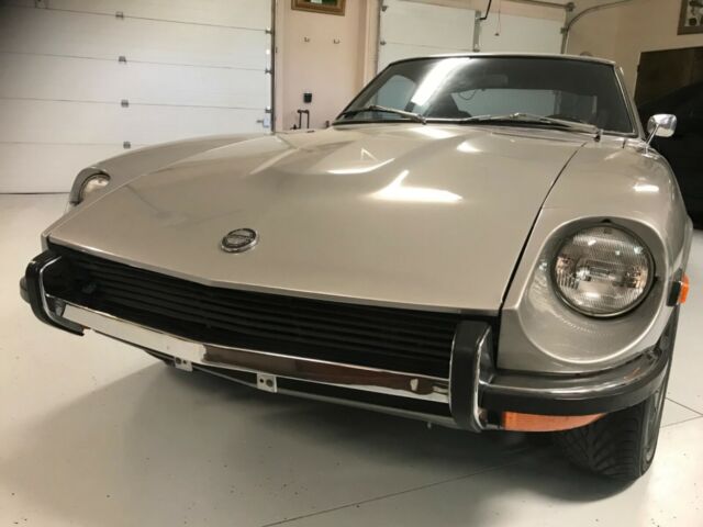 Datsun Z-Series 1971 image number 12