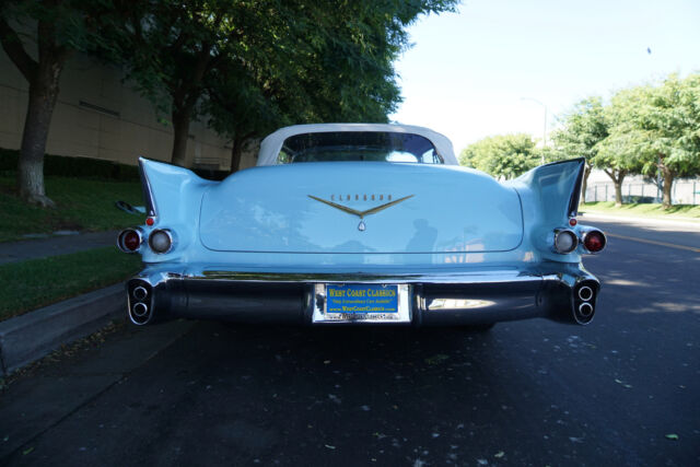 Cadillac Eldorado Biarritz Convertible 1956 image number 34