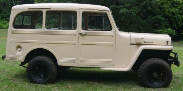 Willys Station Wagon 1949 image number 19