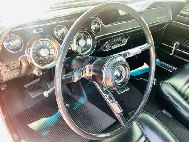 Ford Mustang 1967 image number 34