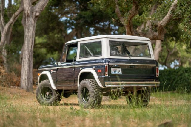 Ford Bronco 1973 image number 11