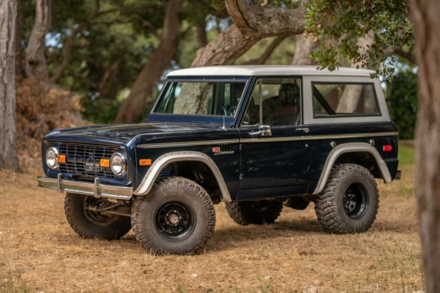 Ford Bronco 1973 image number 14