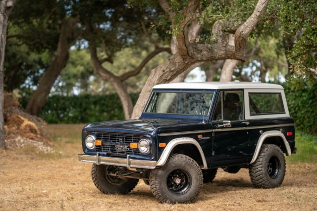 Ford Bronco 1973 image number 16