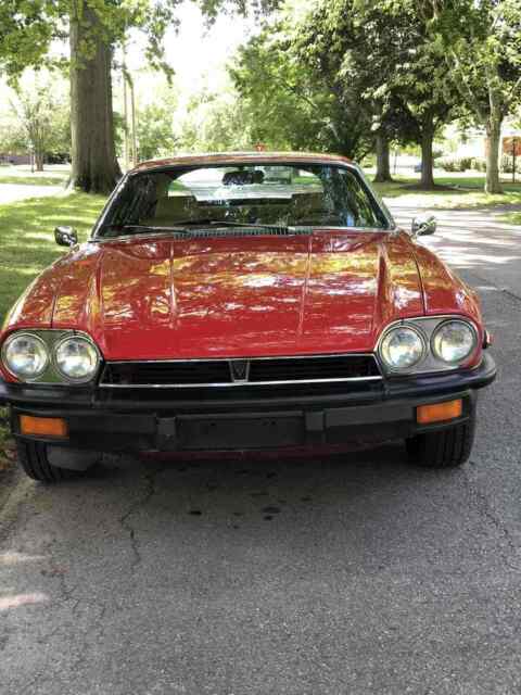 Jaguar XJS 1977 image number 2