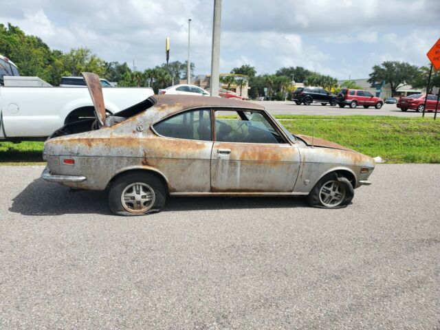 Mazda RX-2 1973 image number 12