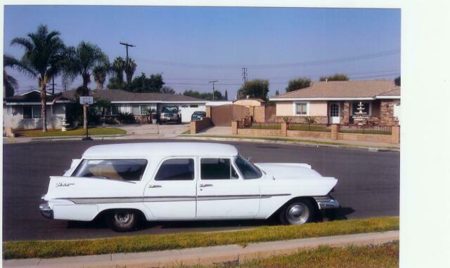 Plymouth Suburban 1959 image number 31