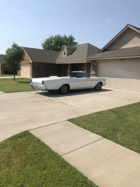 Ford Galaxie 500 XL 1966 image number 16