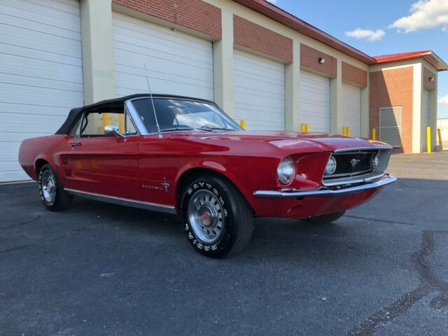 Ford Mustang 1967 image number 2