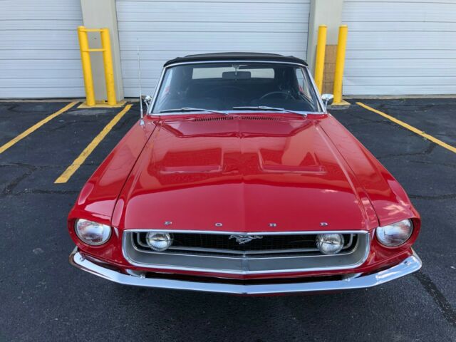 Ford Mustang 1967 image number 30