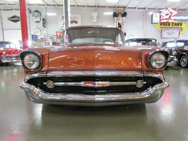 Chevrolet Bel Air/150/210 1957 image number 12