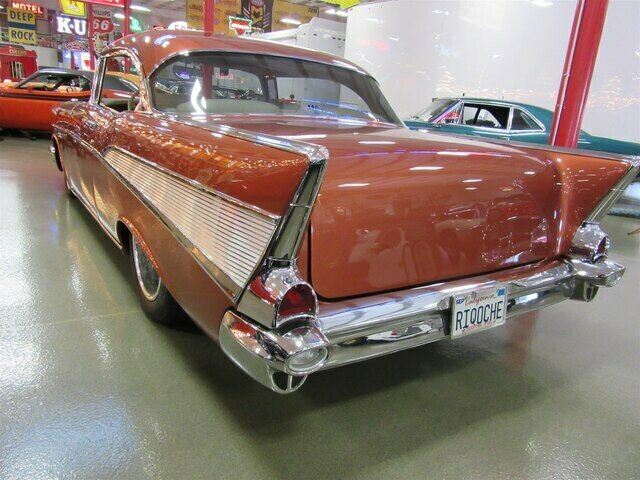 Chevrolet Bel Air/150/210 1957 image number 17