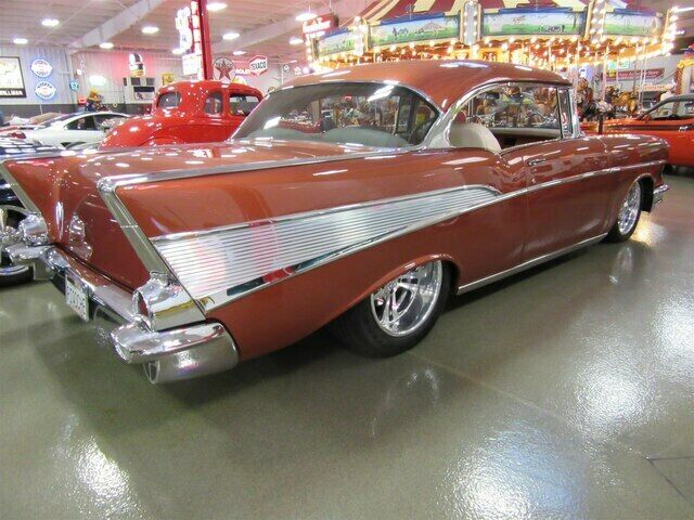 Chevrolet Bel Air/150/210 1957 image number 29