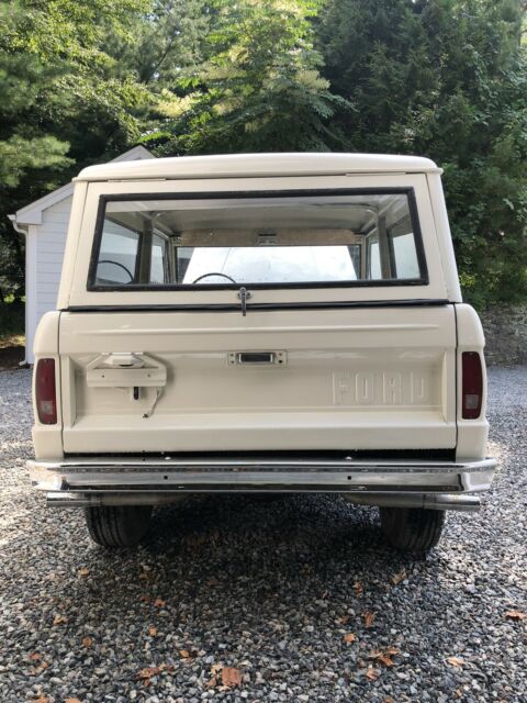 Ford Bronco 1967 image number 15