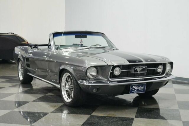 Ford Mustang 1967 image number 16