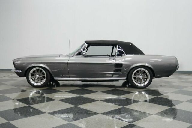 Ford Mustang 1967 image number 21