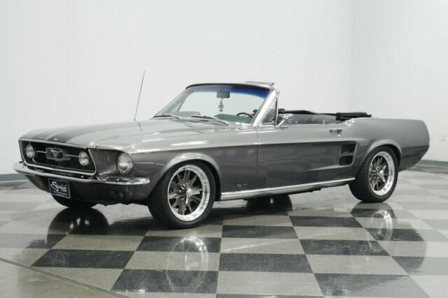 Ford Mustang 1967 image number 29