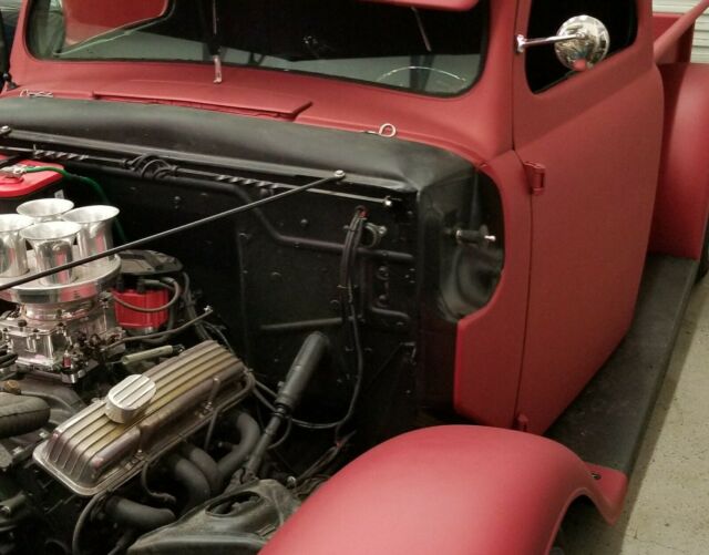 Ford F-100 1948 image number 25