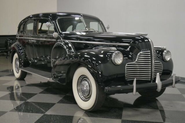 Buick Series 80 1940 image number 41