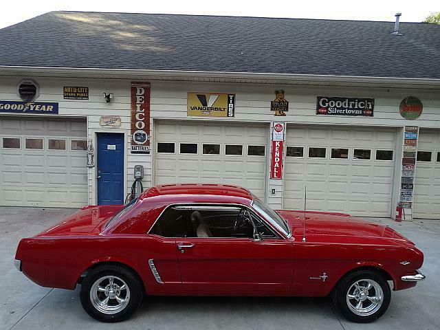 Ford Mustang 1965 image number 0