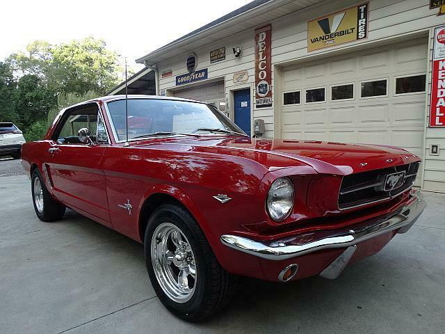 Ford Mustang 1965 image number 17