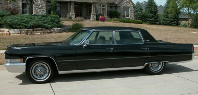 Cadillac Fleetwood 1970 image number 24