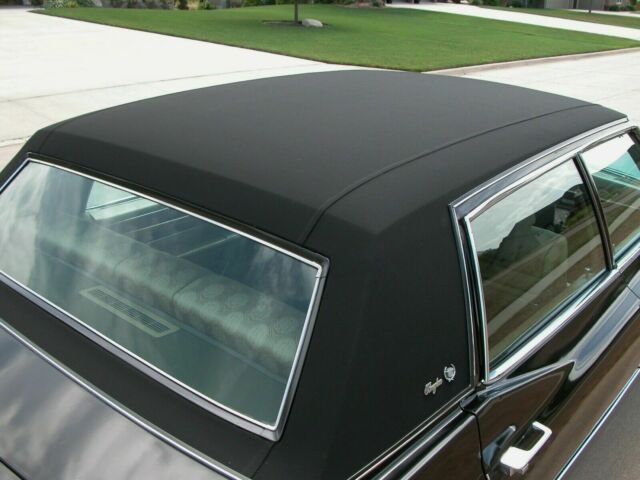 Cadillac Fleetwood 1970 image number 32