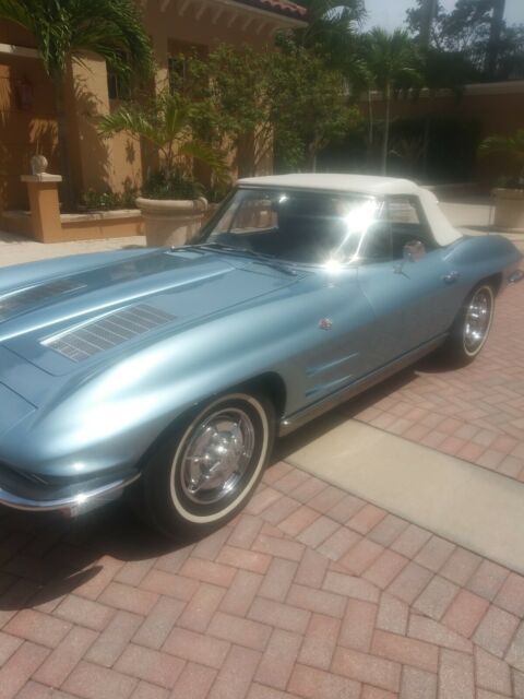 Chevrolet Corvette 1963 image number 0