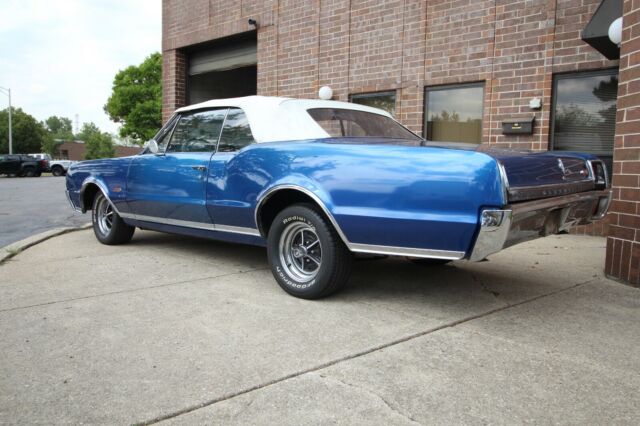 Oldsmobile 442 1967 image number 26