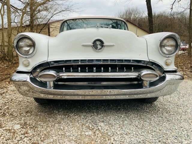 Oldsmobile Super 88 1955 image number 0