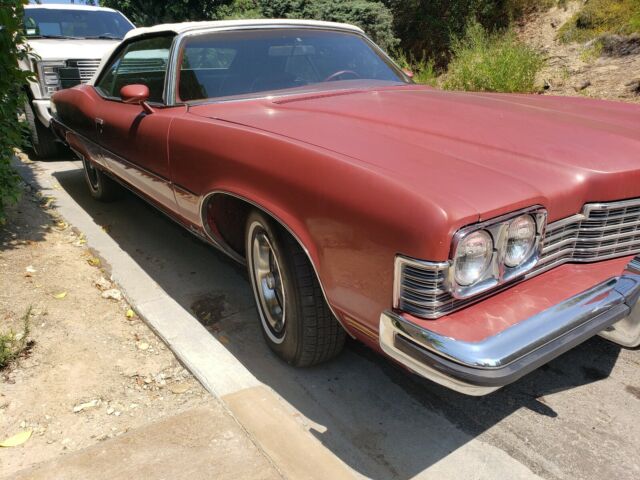 Pontiac Grand Ville 1973 image number 21