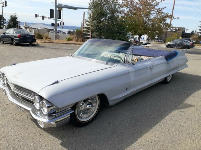 Cadillac Series 60 1961 image number 19