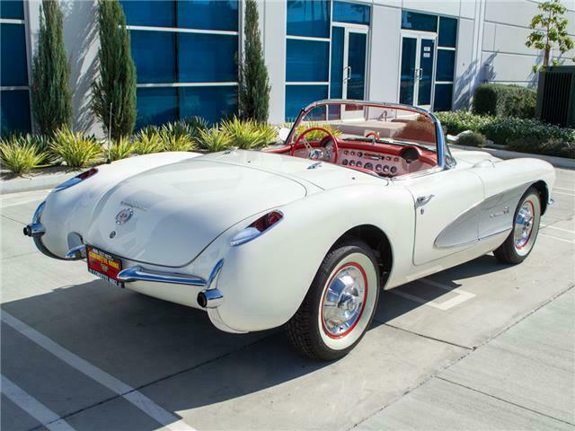 Chevrolet Corvette 1957 image number 10